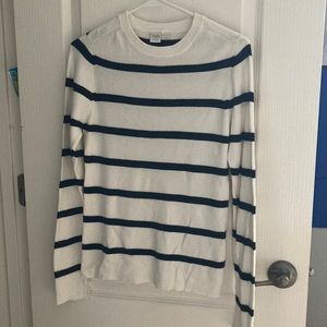 S white sweater with navy stripes